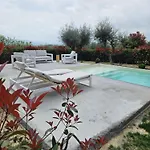 White House * Civitanova Marche