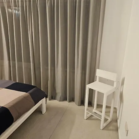 White House Чивитанова-Марке