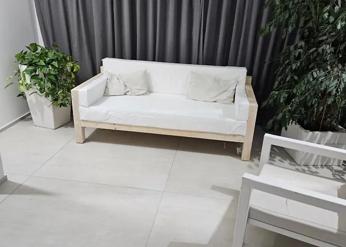 White House * Civitanova Marche