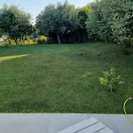 Villa White House