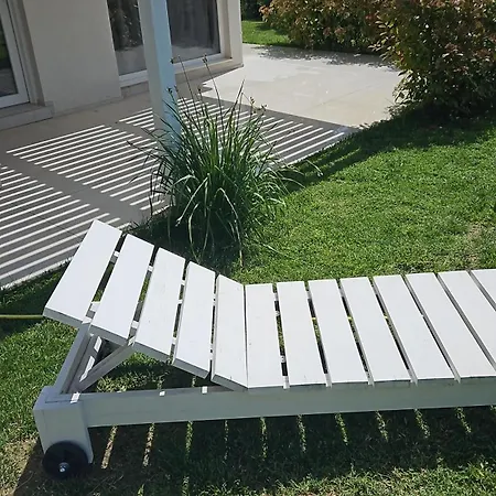 Villa White House *