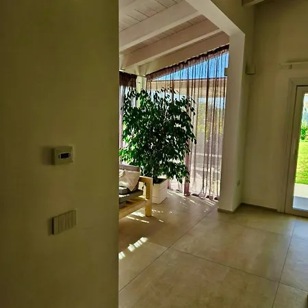 Villa White House *
